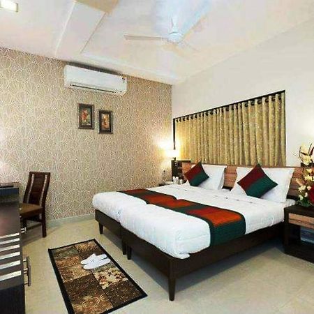 Hotel Siddharth Palace Jaipur Exteriör bild