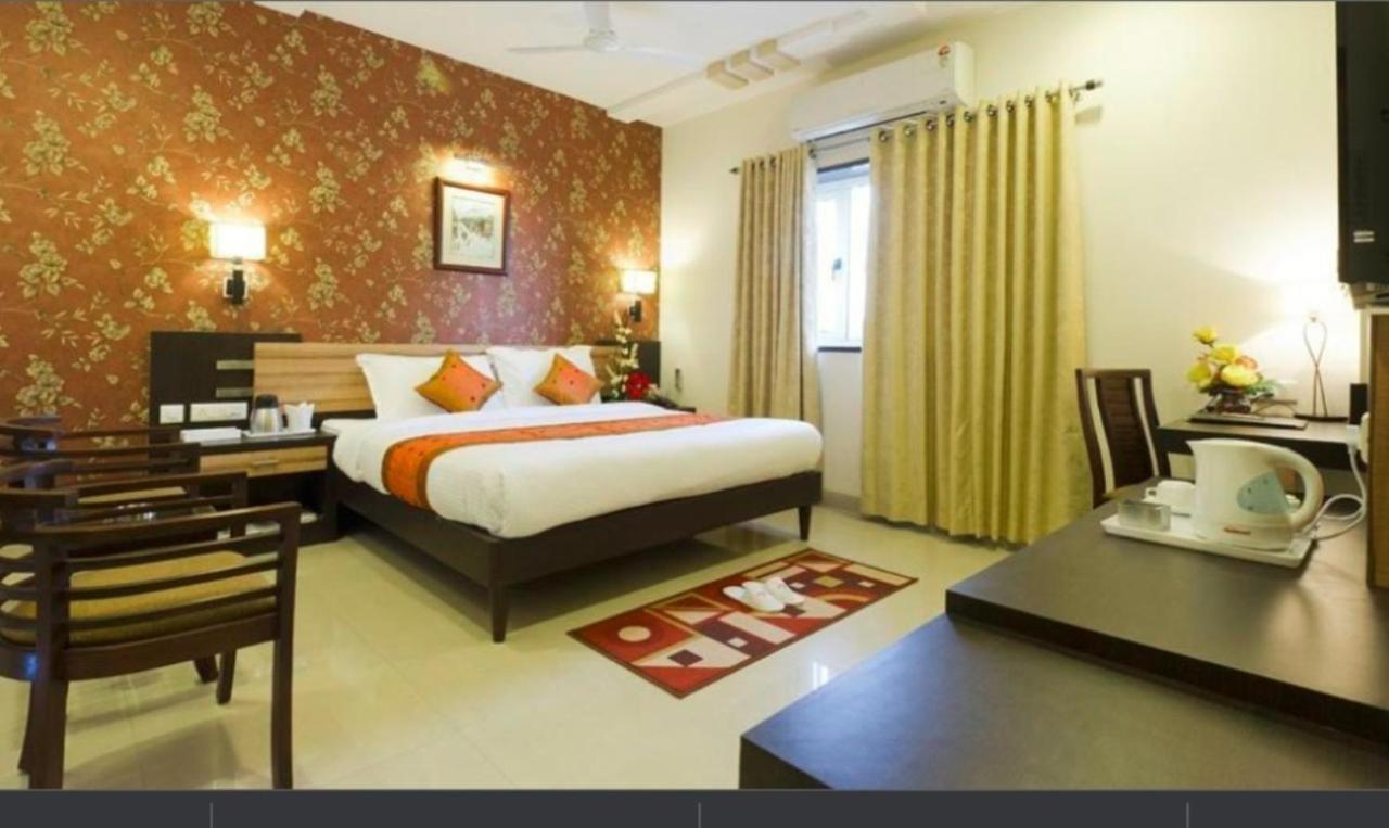 Hotel Siddharth Palace Jaipur Exteriör bild